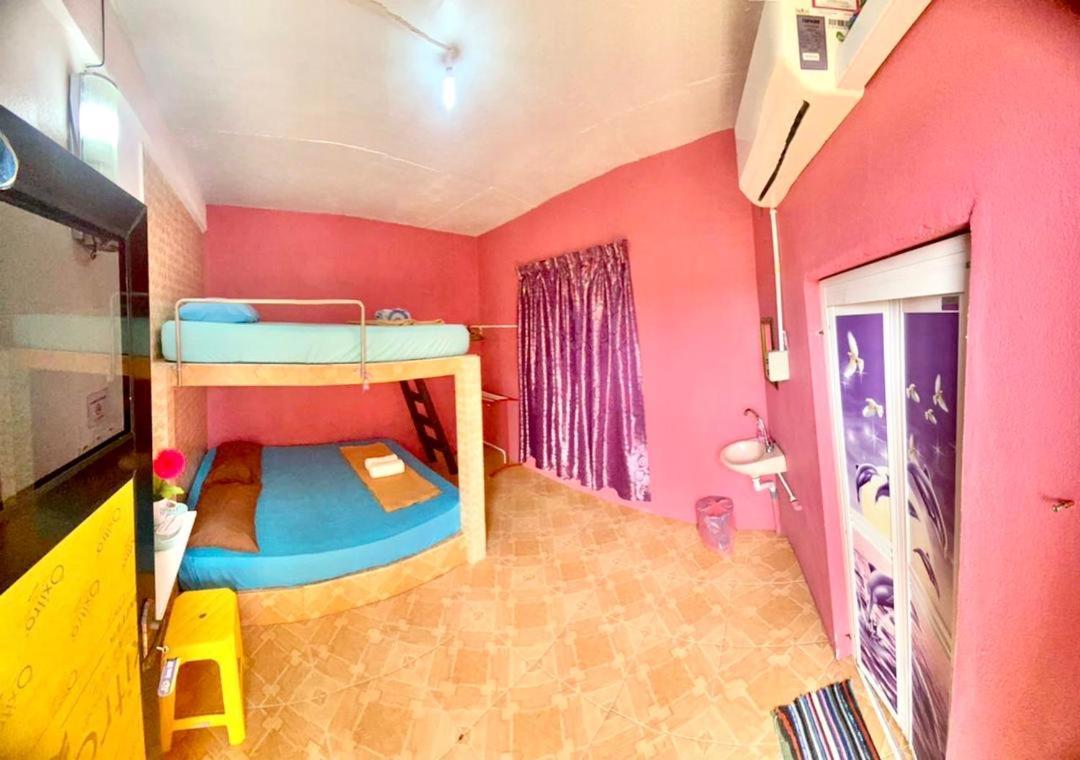 Rumah Hentian Ayah Kampung Kuala Besut Exteriör bild