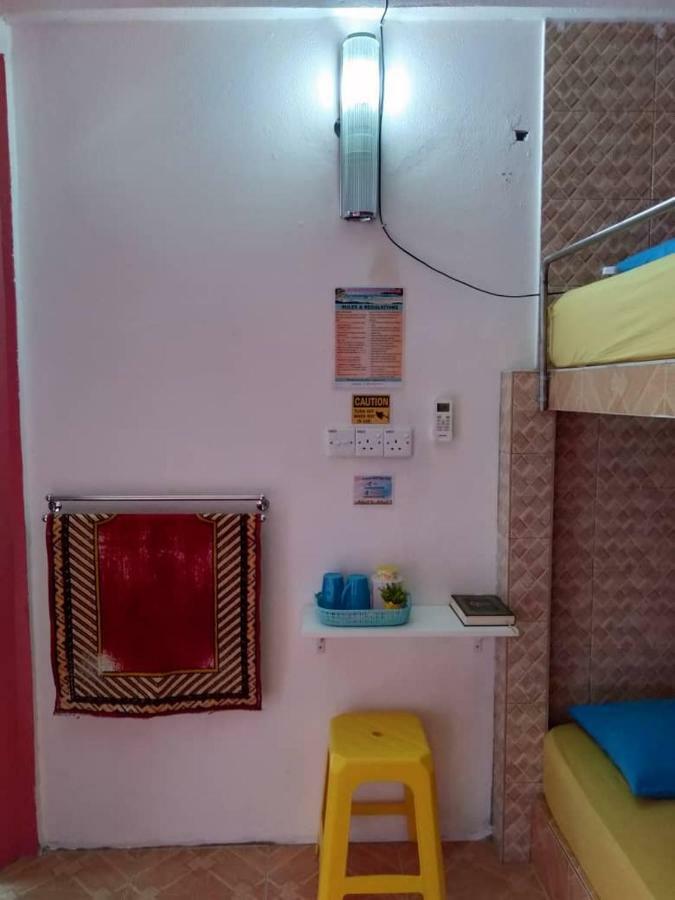 Rumah Hentian Ayah Kampung Kuala Besut Exteriör bild